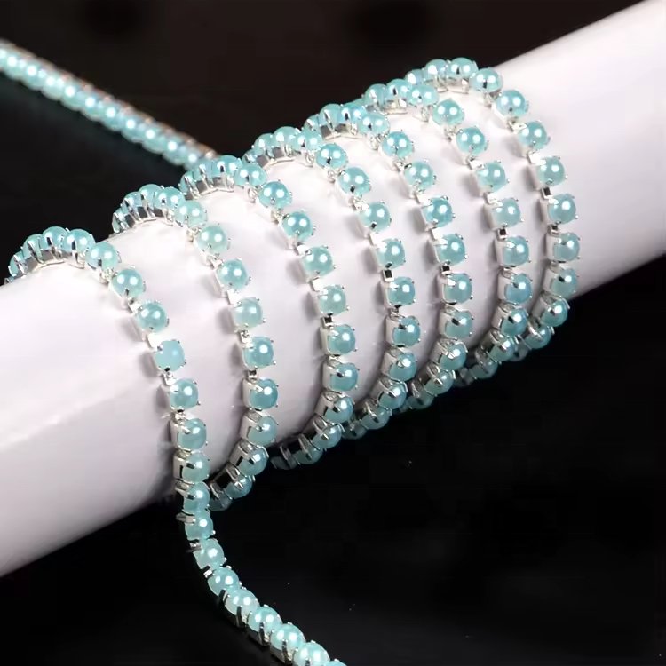 Colorful SS8 Crystal Strass Half Round Pearls Close Cup Rhinestones Trim Chain for Garments Decoration