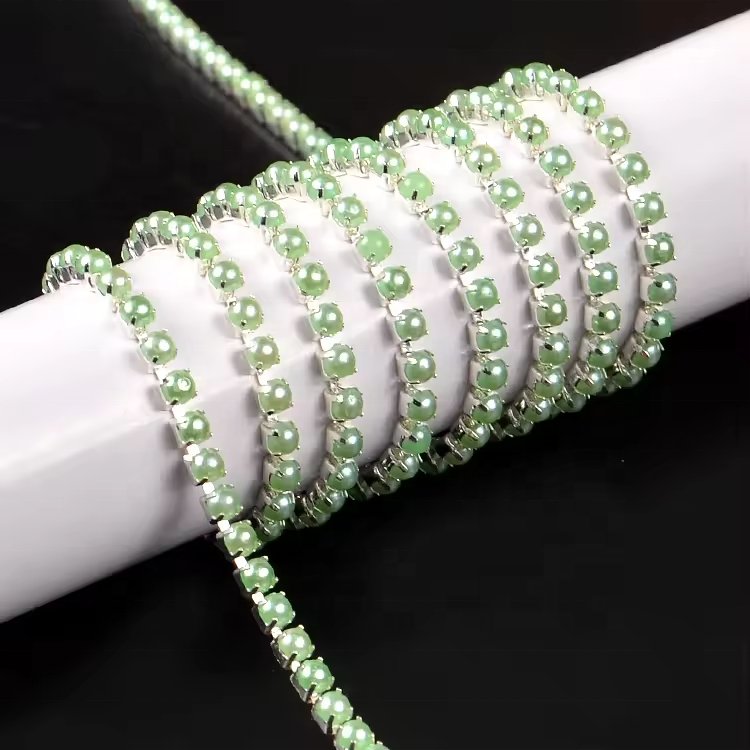 Colorful SS8 Crystal Strass Half Round Pearls Close Cup Rhinestones Trim Chain for Garments Decoration