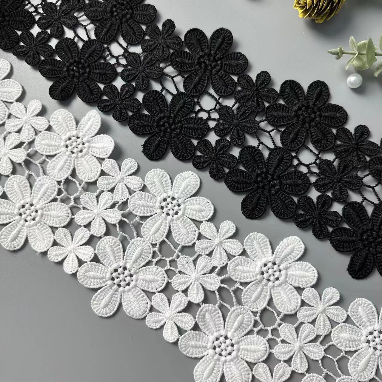 Black and white water-soluble lace flower embroidery dress accessories hollowed out polyester lace