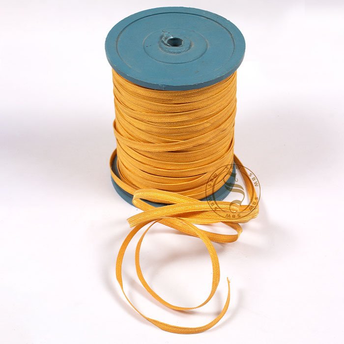 Gold Bullion Braid Infantry Lace Braid Detailing on Pilot Uniform Sleeves Wholesale Ceremonial bullion Braid Gold Lace