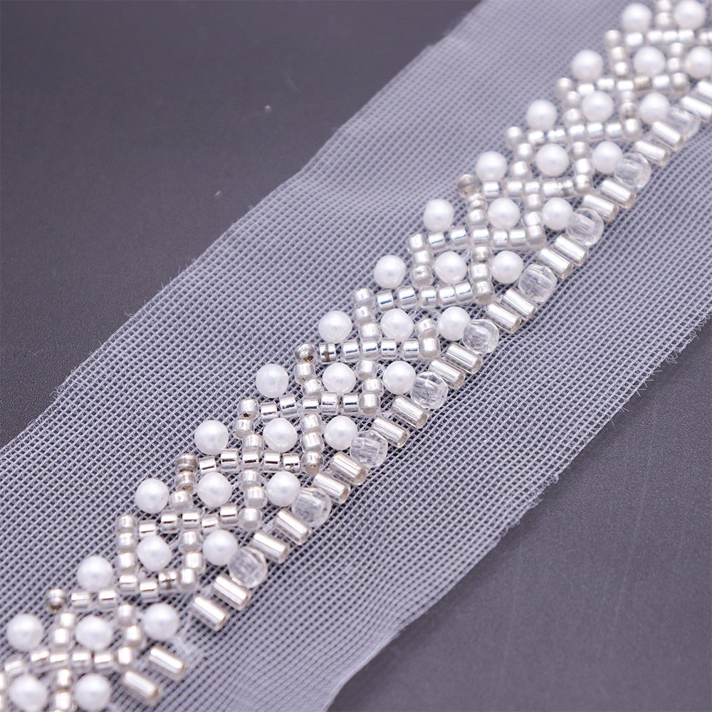 Wholesale High Quality Lace Beading Trimming Mesh Machine Embroidery Beaded Lace Trims