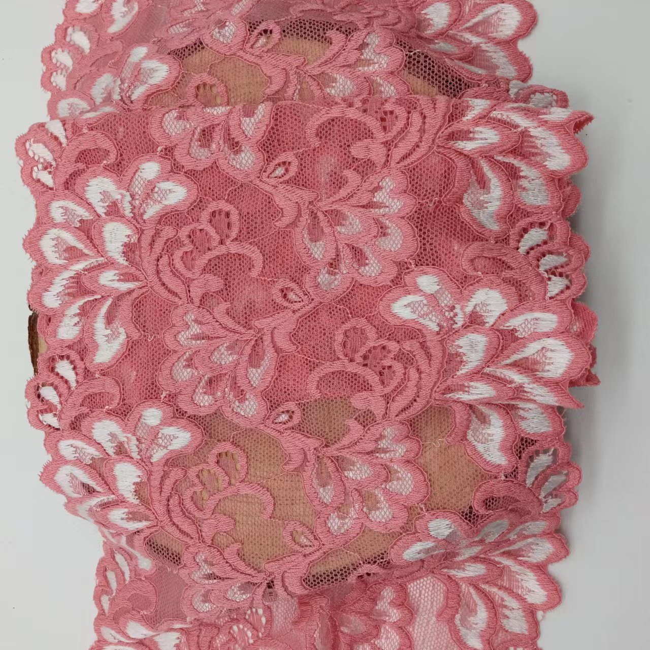 Wholesale Bi-Color Chantilly Stretch Lace Trim Floral Lace Detail Women's Dresses-Spandex Knitted Fabric Decorative Accessories