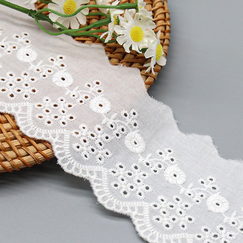 Factory Direct selling eyelet lace trim embroidery 6.5cm wide ribbon floral lace trim for dress