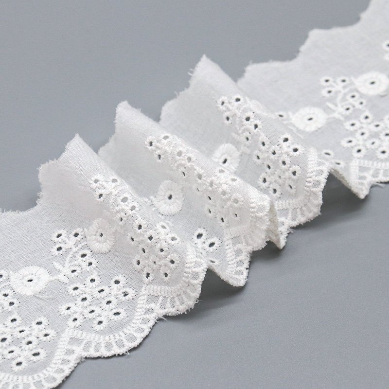 Factory Direct selling eyelet lace trim embroidery 6.5cm wide ribbon floral lace trim for dress