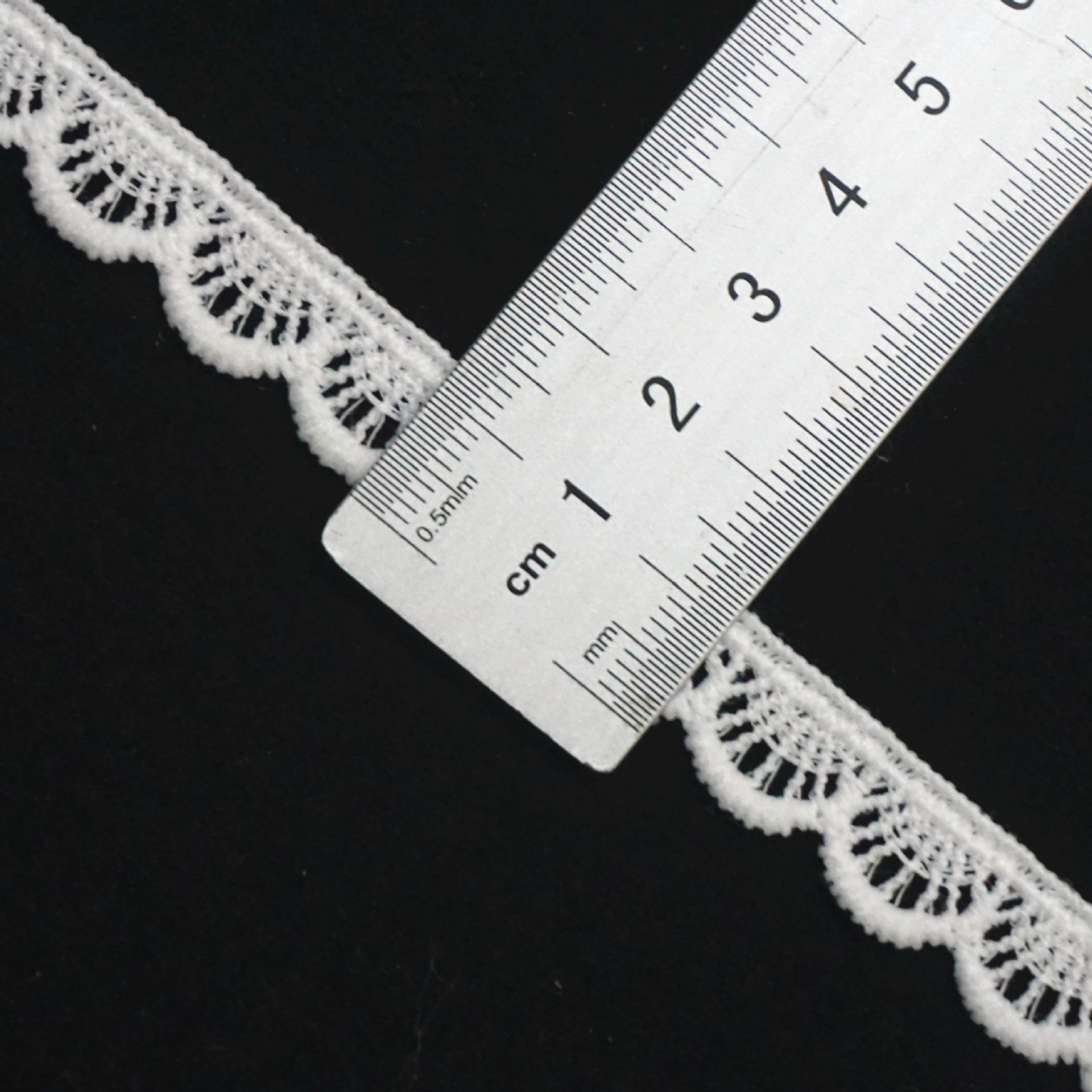 High Quality Embroidery Lace Polyester Lace Trim For Garment Accessories Decoration guipure lace 1cm