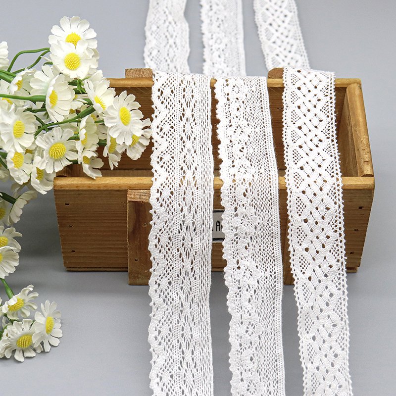 Custom Fancy 100% cotton Sustainable border lace trim soft crochet lace trim for clothing