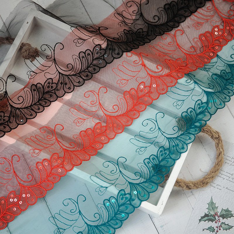 Spot Wholesale 100%Polyester Embroidery Lace Trim Decorative Shiny Flower Mesh Lace Accessory For Lingerie Underwear Dress