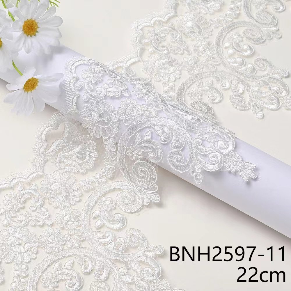 22cm Wholesale Best Price Fashion Beaded and Sequin Bridal Lace Fabrics Trimmings