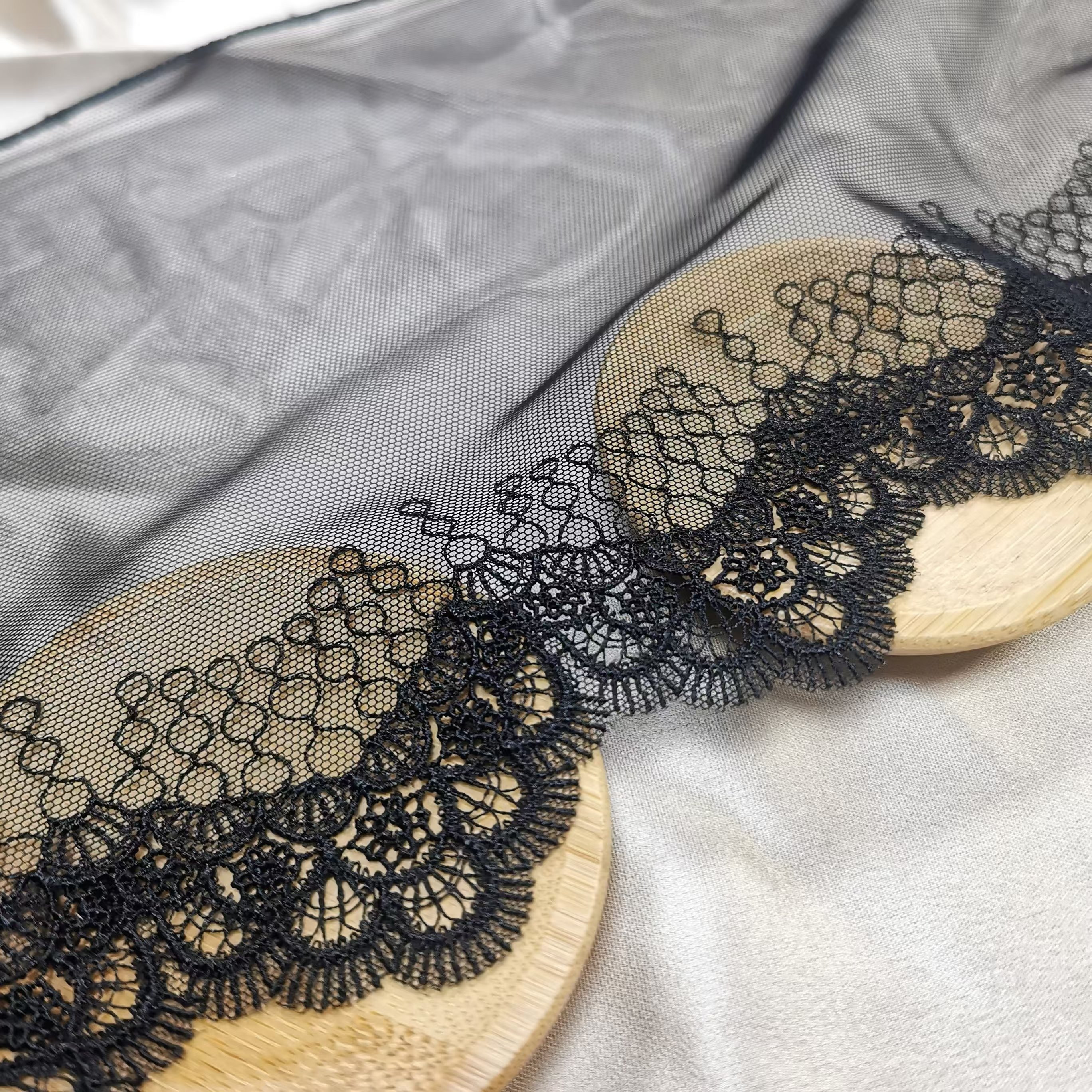 High Quality Fashion 18cm wide Embroidered Flower Black mesh Lace trim for women lingerie clothing lace