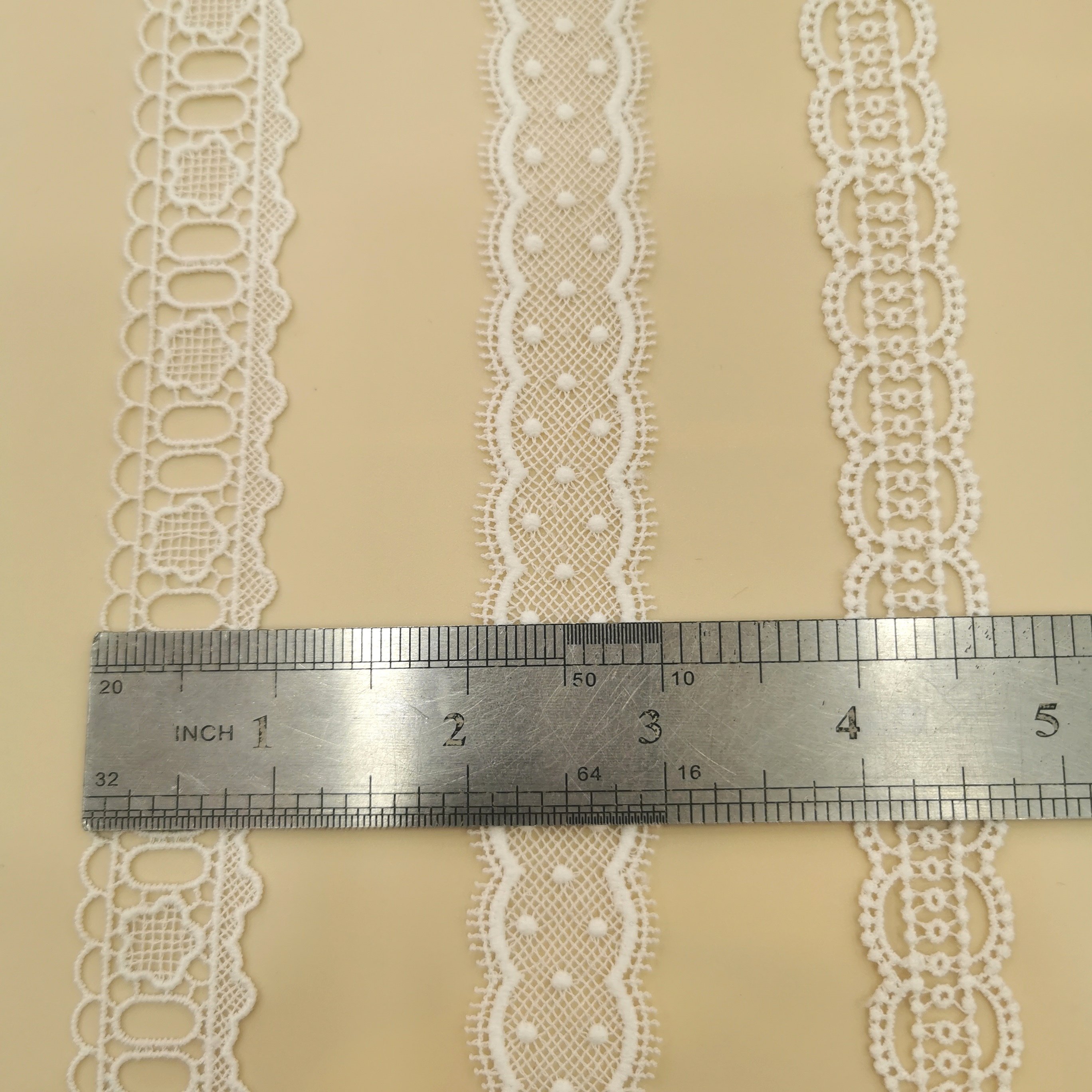 Stock Selling Hot Selling Wholesale Soft Embroidery Trimming Lace DIY Craft Sewing Dress Clothing Accessories
