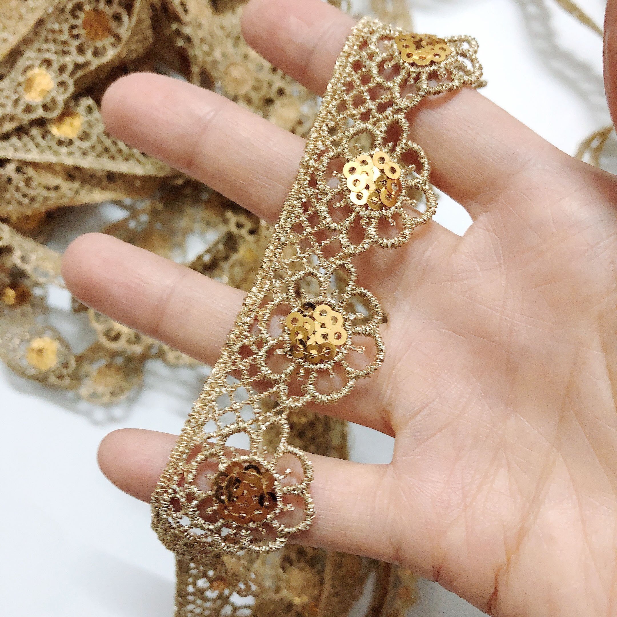 Many kinds of embroidered floral hollow out gold lace trim for clothing LT2623B