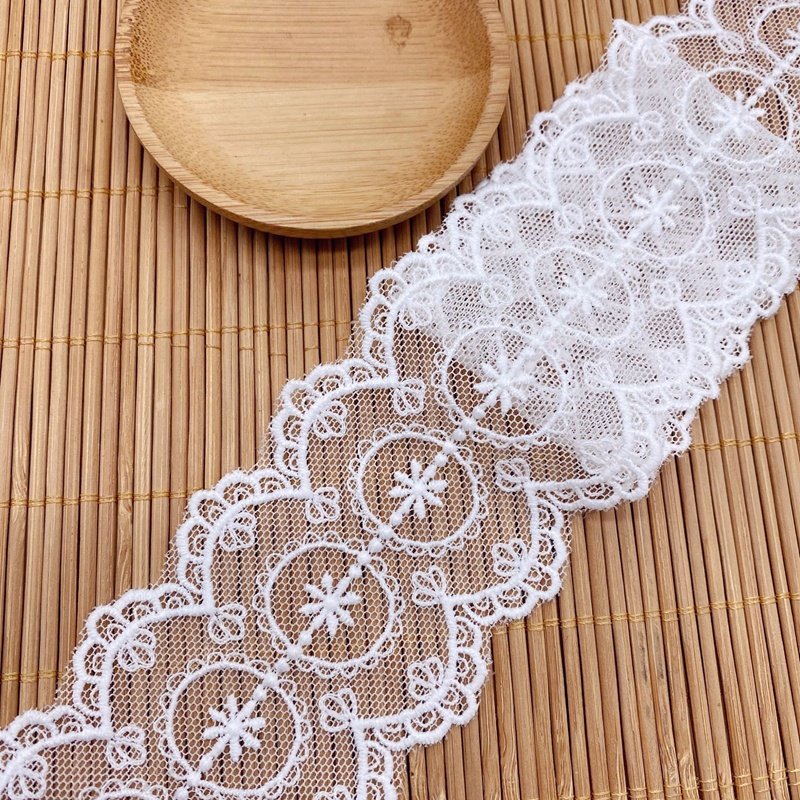 Embroidery trim Ribbon Sewing Fabric Roll Wholesale Lace Ribbon