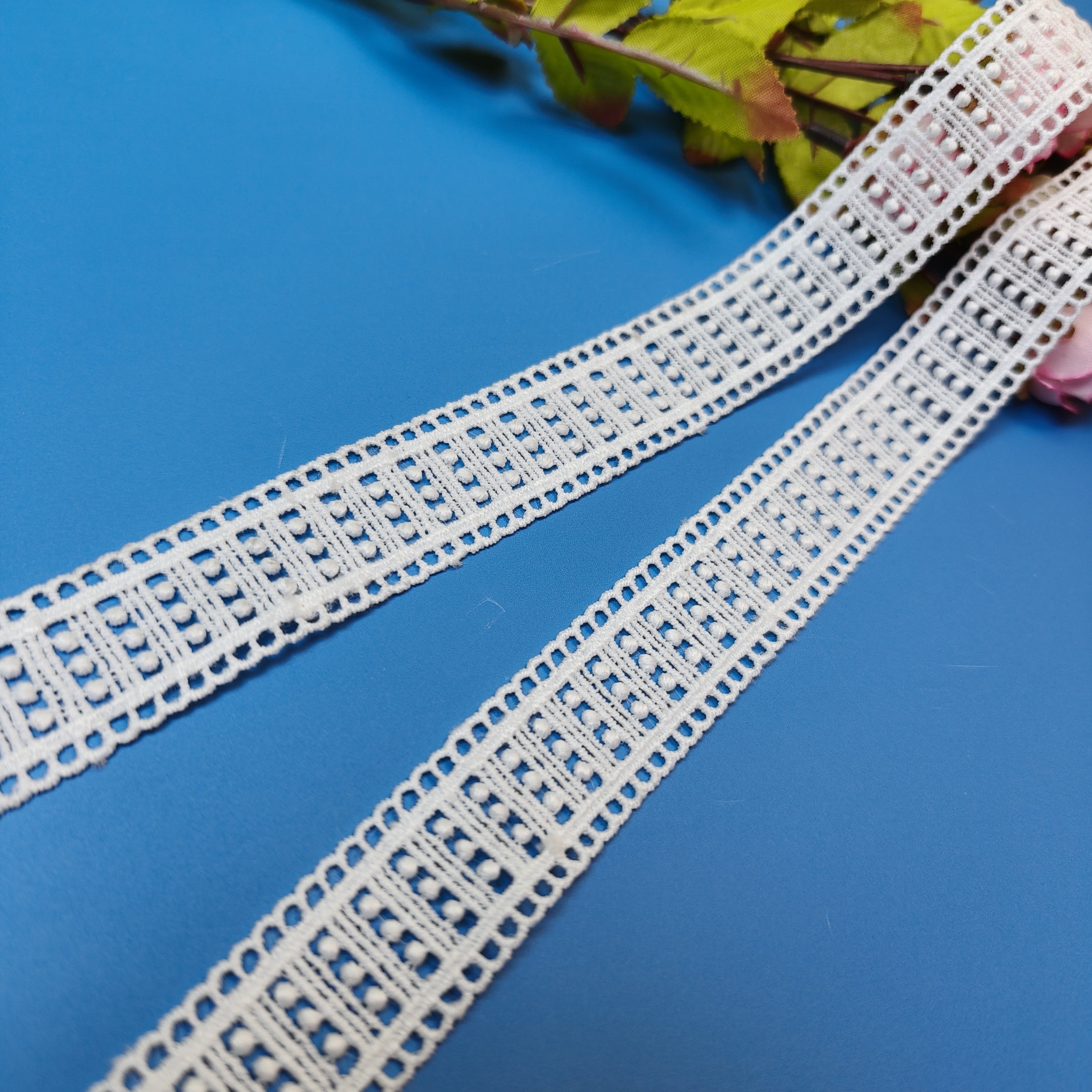Hot Sale French Flower Trim Border Trimming Water Soluble Lace Trim