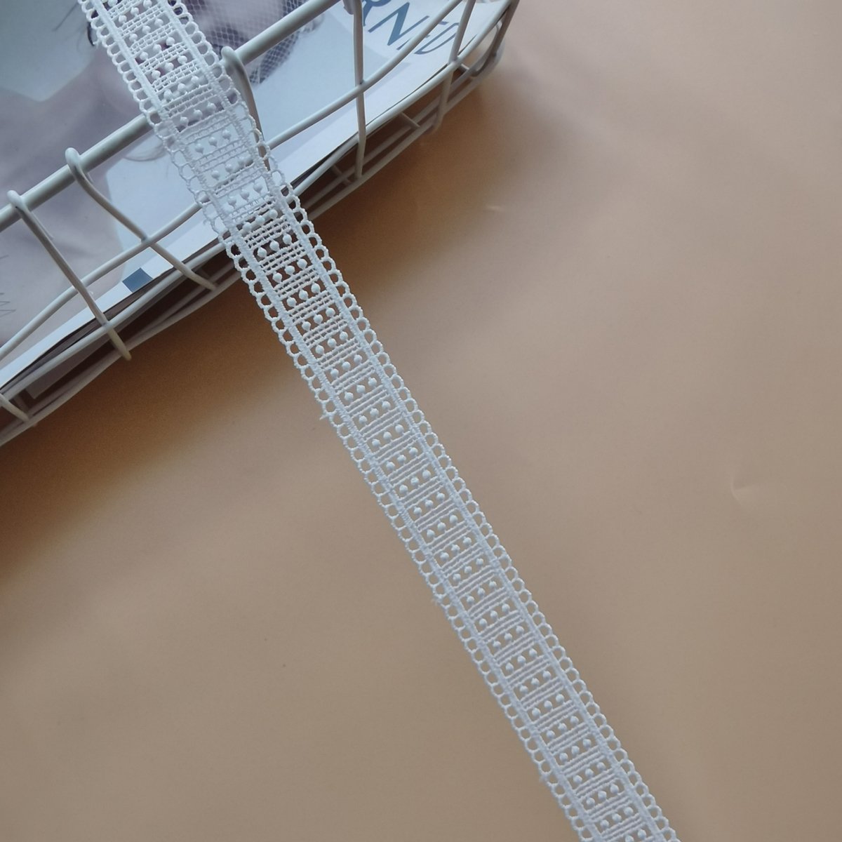 High Quality White and Black Polyester Embroidery Lace Ribbons Mesh Tulle Lace Trimming Fabric Width 2.5 cm For Dress