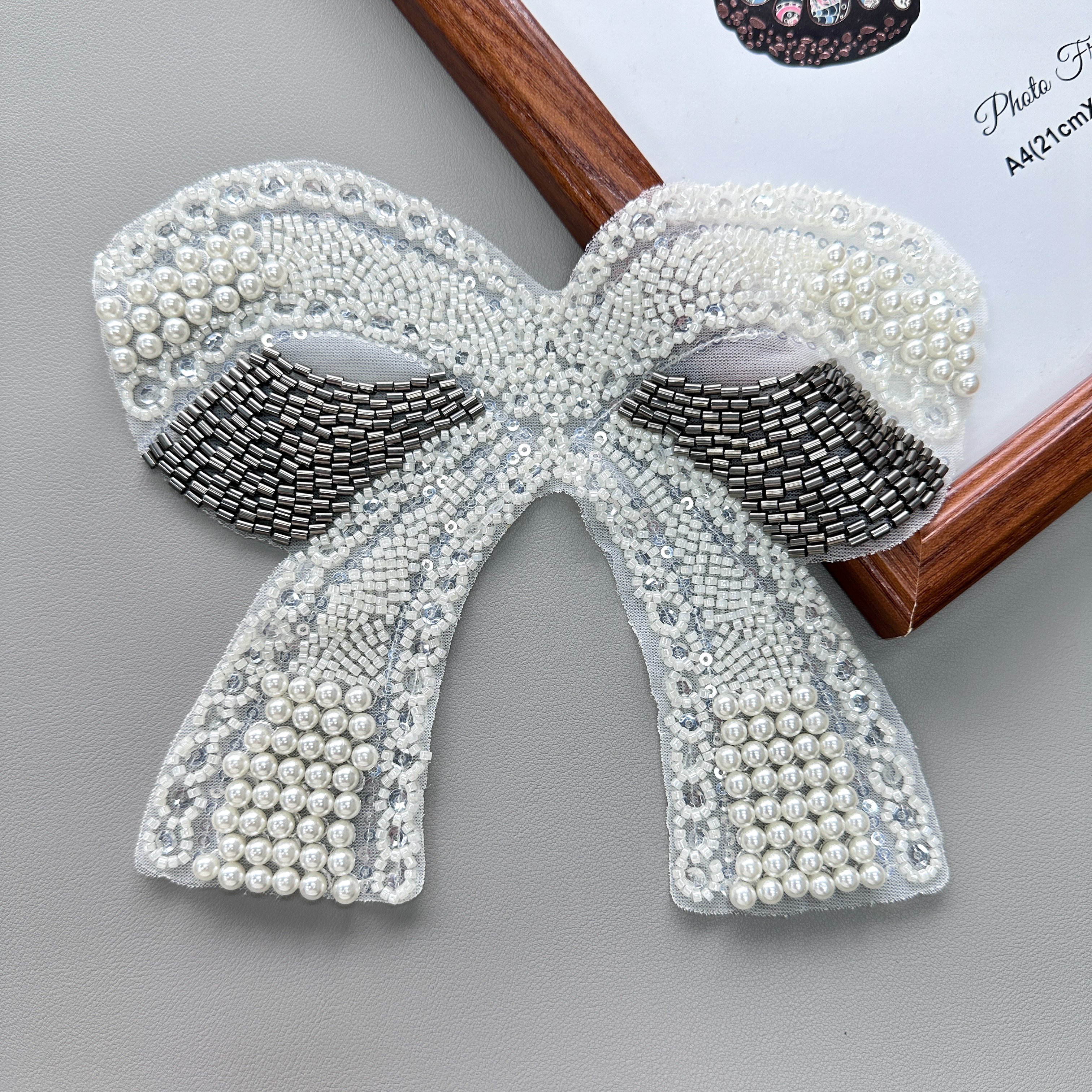 Butterfly Knot Patch Handmade DIY Clothing, Hole Mending Water Diamond Cloth Patch Embroidery Hole Mending Patch Sequin Trim