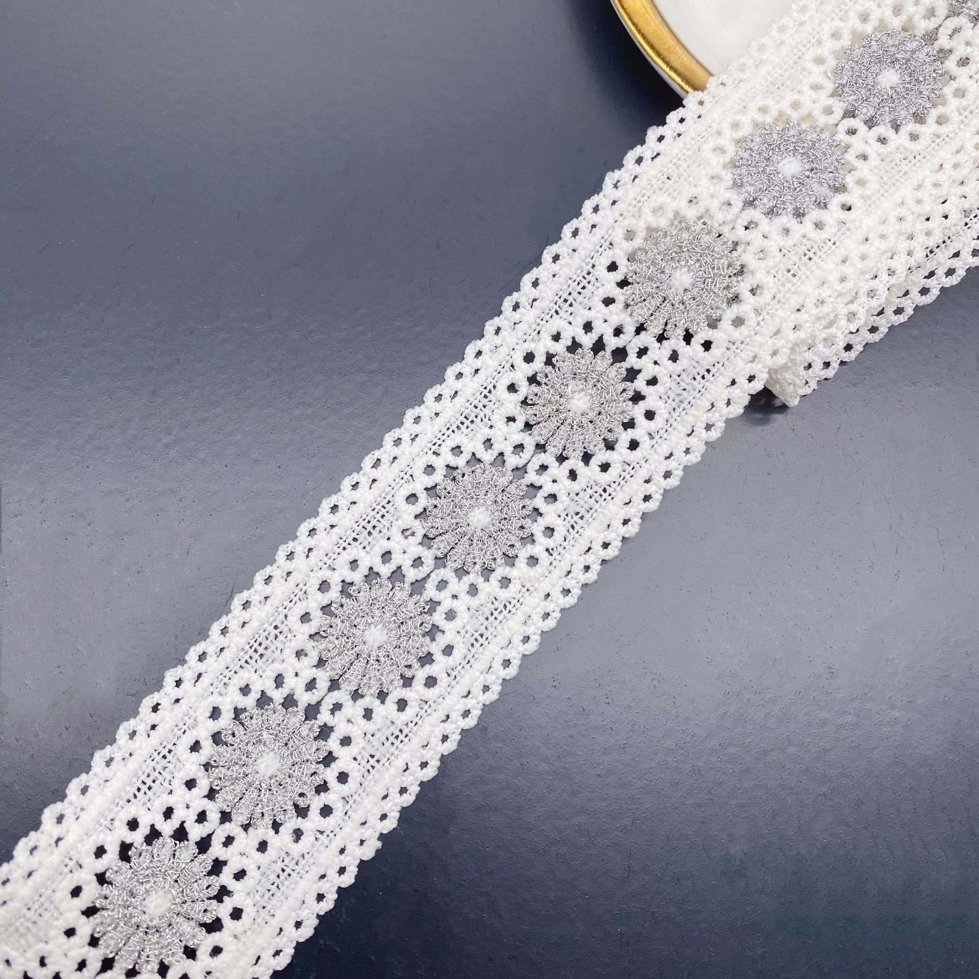 Cheap double-sided flower two-color golden white polyester chemical border crochet alencon galloon embroidery dentelle lace trim