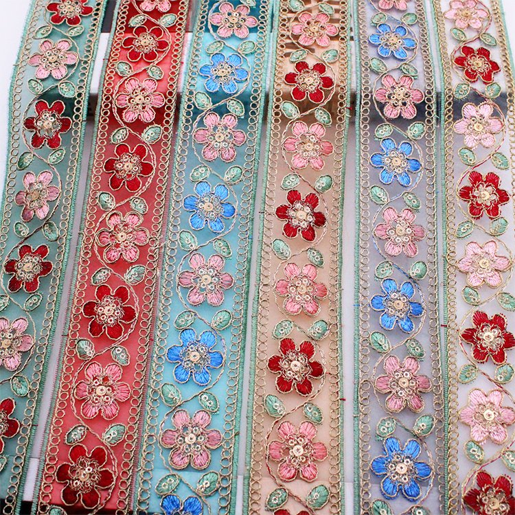 Fashionable 4.5cm wide Colorful trimmings with sequin embroidered lace for home textile clothing