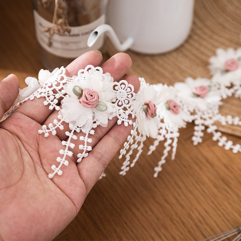Hot-selling Good Quality 8cm Border Embroidered Flower Soft Lace Trim Guipure Lace Trim