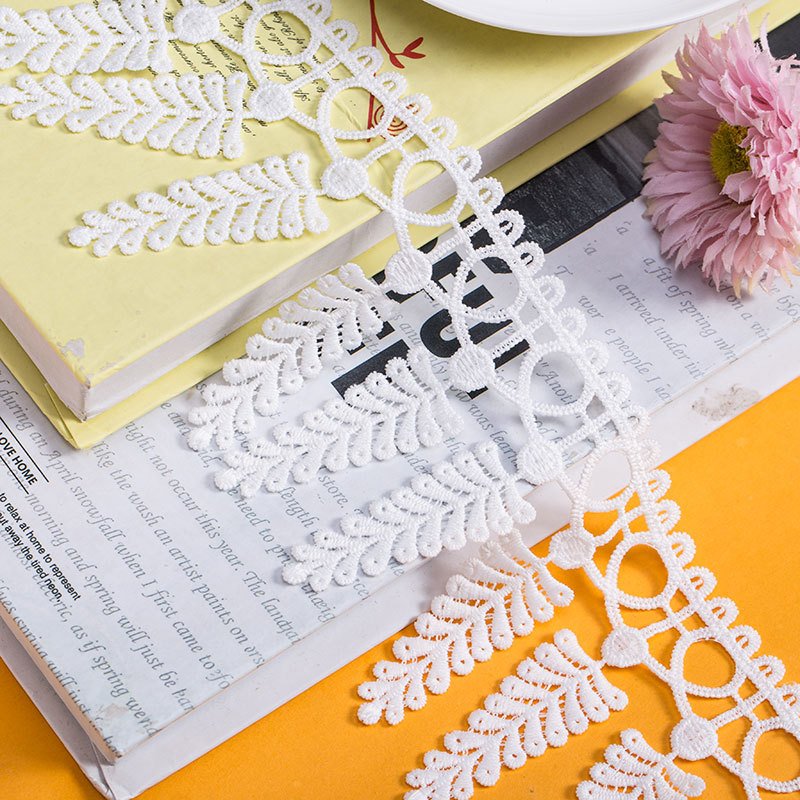 Water soluble embroidery lace trim exquisite workmanship white lace trim home textiles lace trimming border