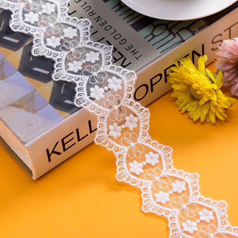 Water soluble embroidery lace trim exquisite workmanship white lace trim home textiles lace trimming border