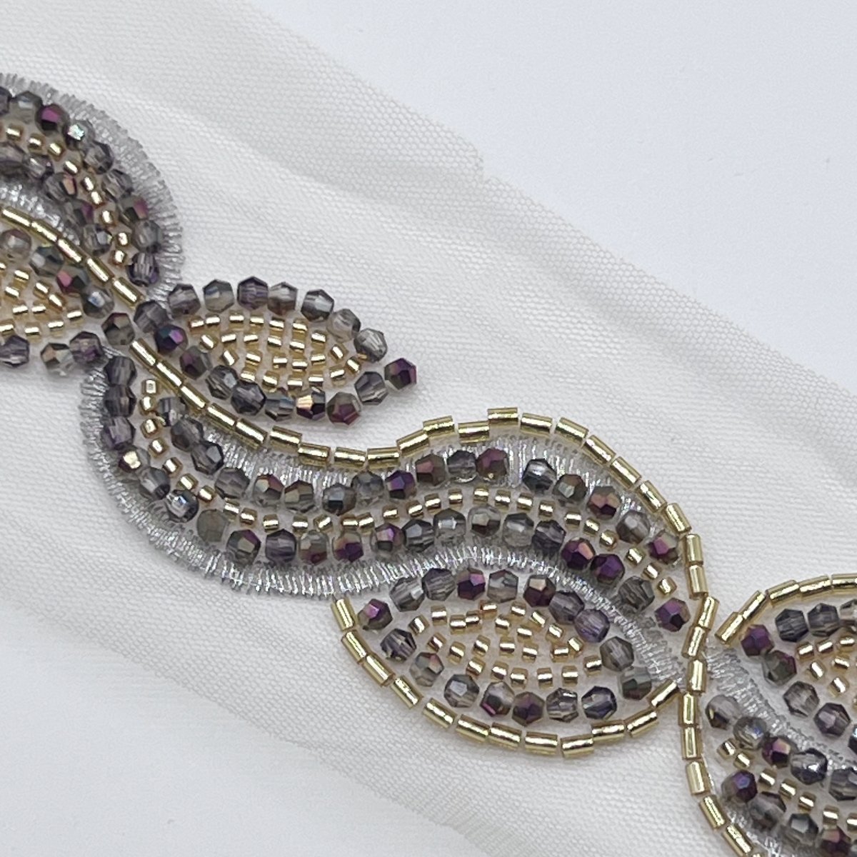 2024 Hot model Factory supply luxury beaded embroidery lace decoration can be trim color diamond beads gold lace trim