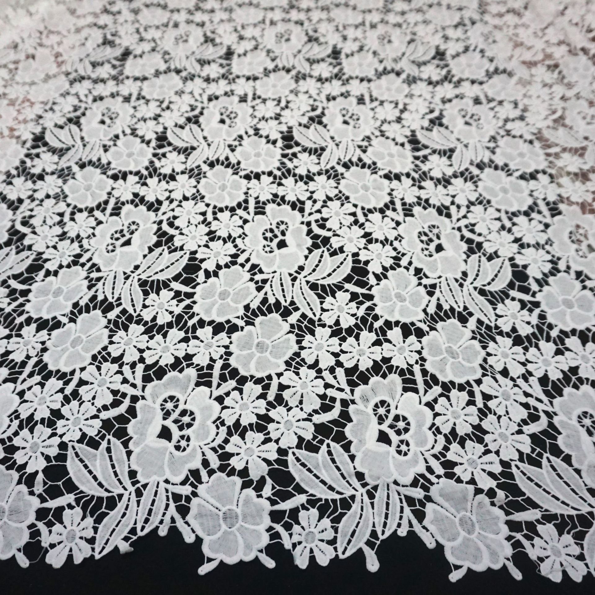 New Design 30mm Nylon Spandex Lingerie Stretch Flower White Lace Trim For Clothing