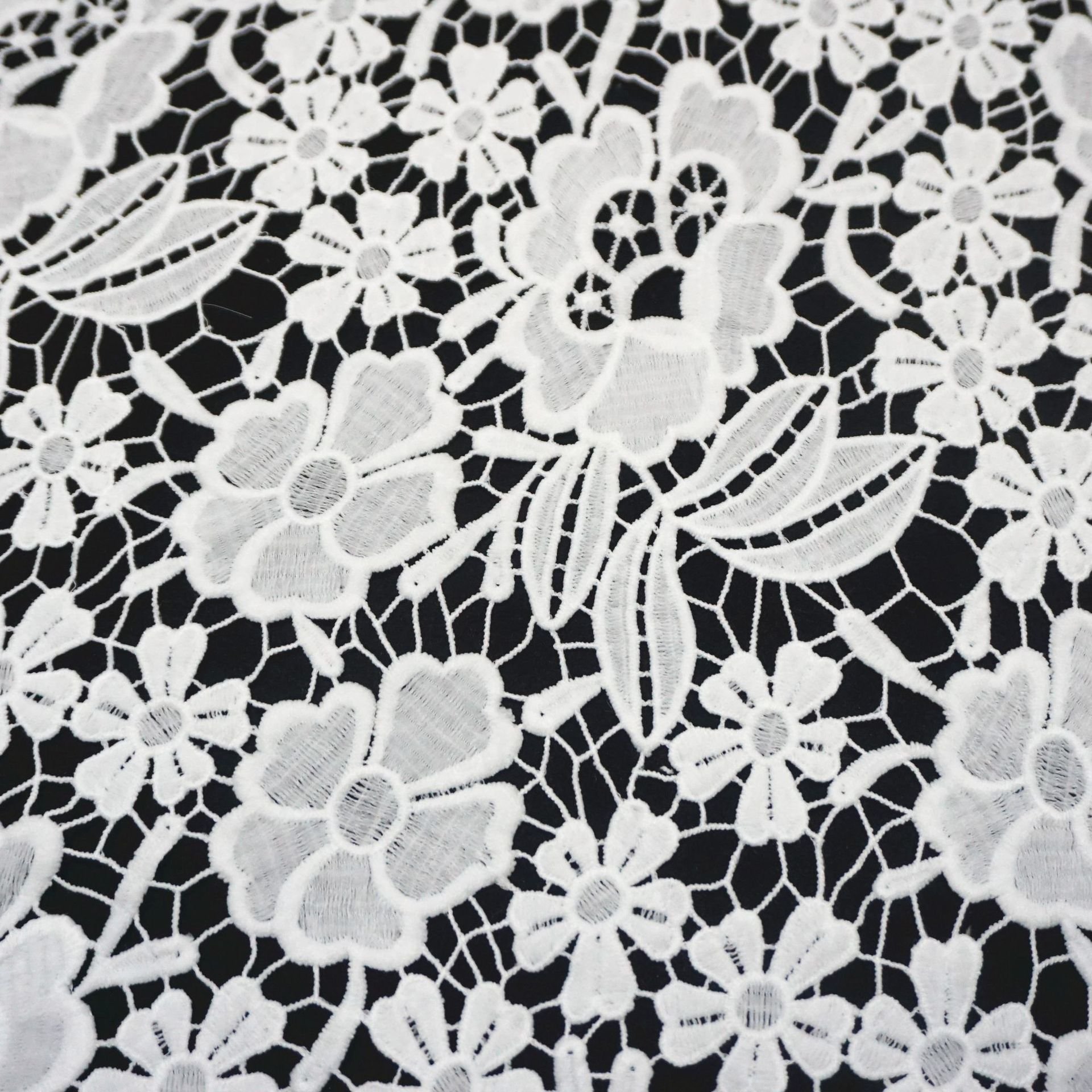 New Design 30mm Nylon Spandex Lingerie Stretch Flower White Lace Trim For Clothing