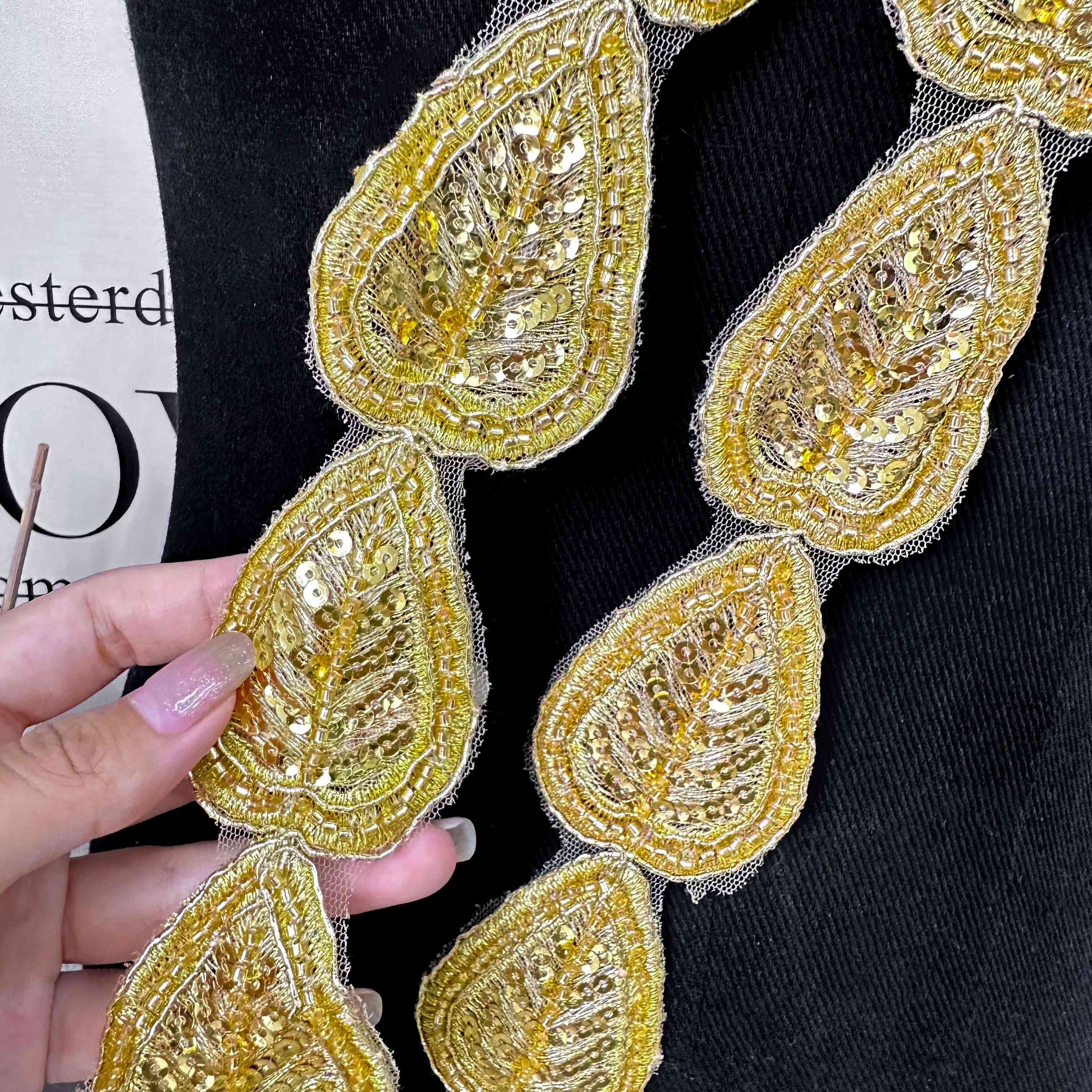 Stock Heavy-Industry Gold Lace Beaded Trim High-End 3D Metallic Lace Wedding Evening Dress Stage Party Usage Made Tulle Fabric