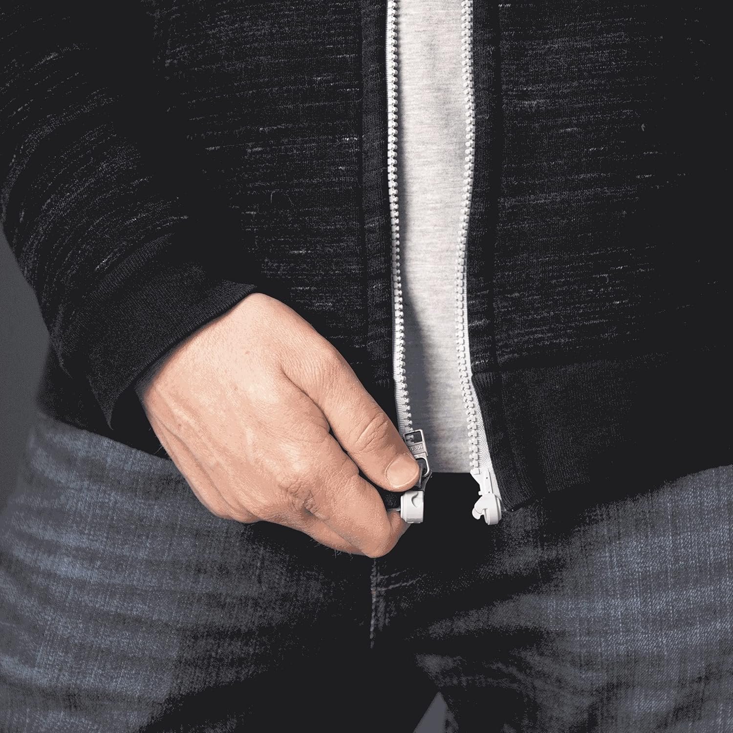 O&O - Superior Quality Magnetic Fast Closing Garment Trimming Magnetic Resin Zipper For zipper bag with magnetic lock