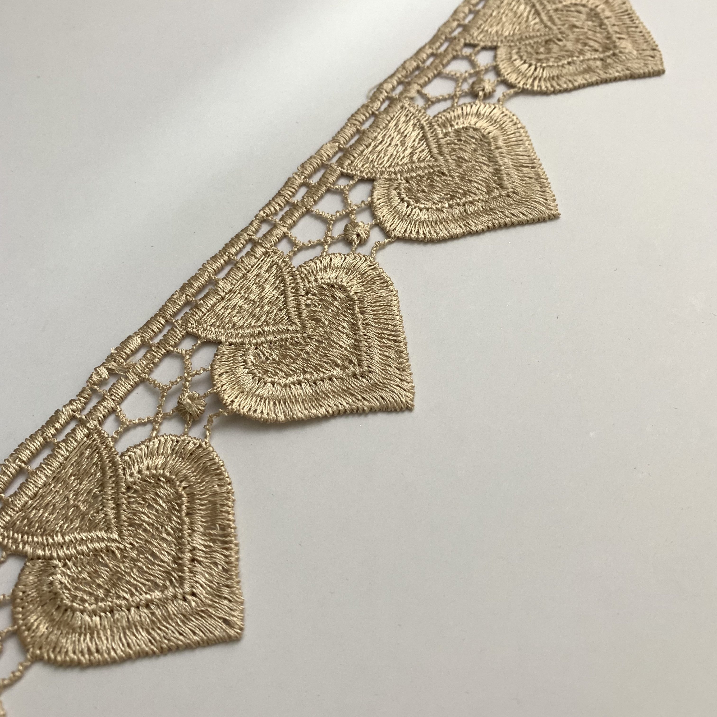 Various Styles Polyester Wholesale Flower Embroidered Fabric High Quality Renda Guipure Lace Fabric Trim