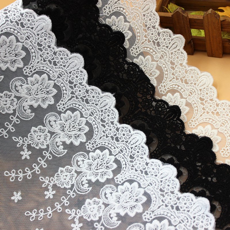 Factory Manufacturing Elegant 3D Jacquard Flower Design Lady Wear Accessories Nylon Lingerie Mesh Lace Trim