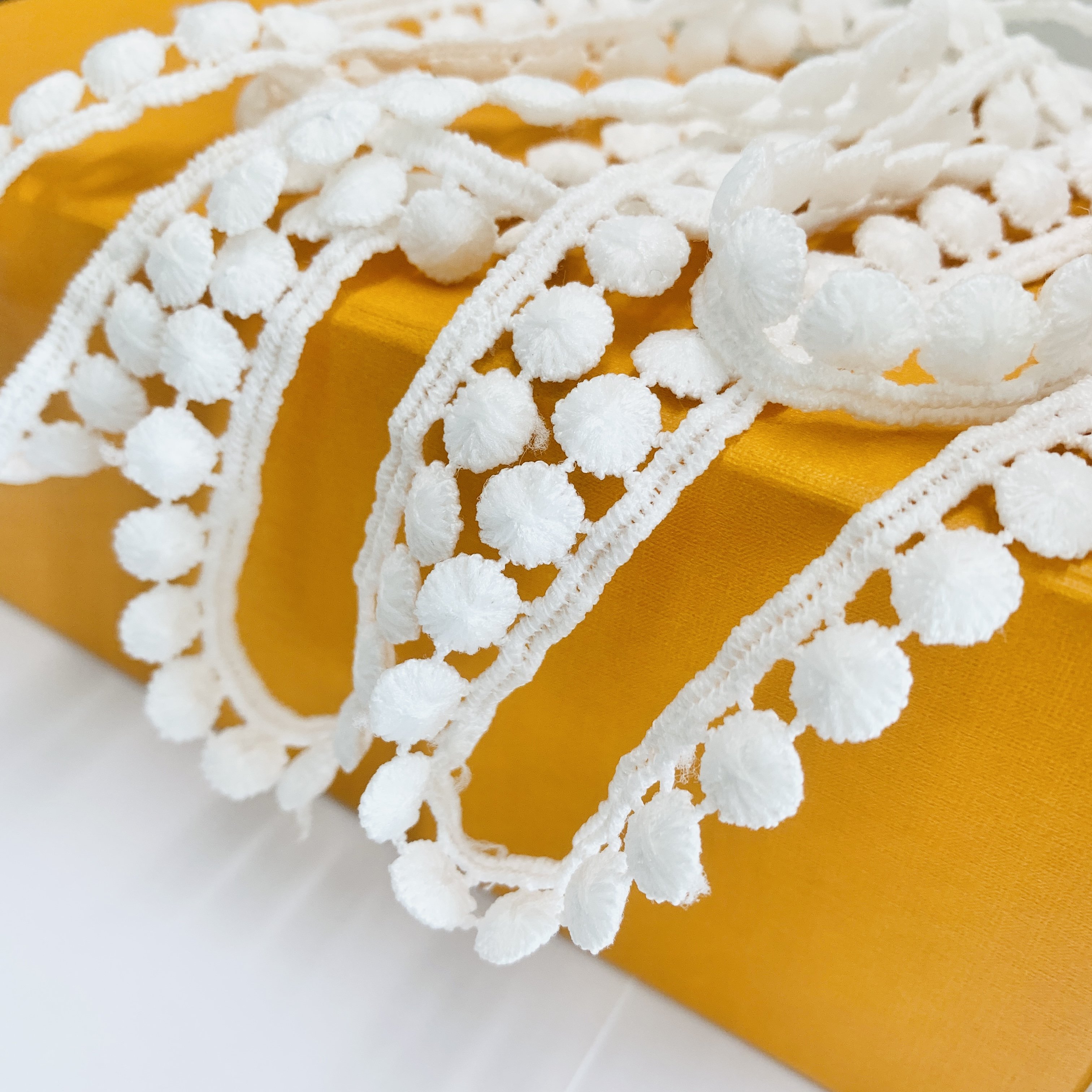 Wholesale 1cm wide White cotton Embroidery tassel fringe Lace Trim Fabric for Dress Embroidery Water Soluble Laces