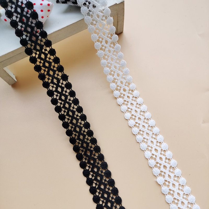 Manufacturer Custom Embroidery Trimming White Fabric Lace For Clothing Decoration