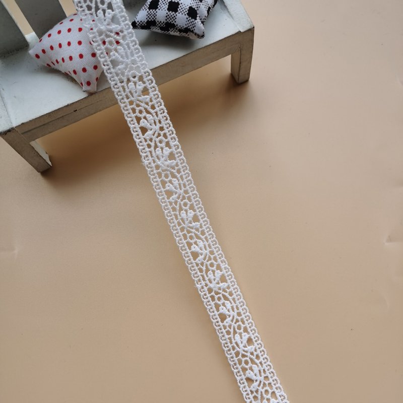 Manufacturer Custom Embroidery Trimming White Fabric Lace For Clothing Decoration