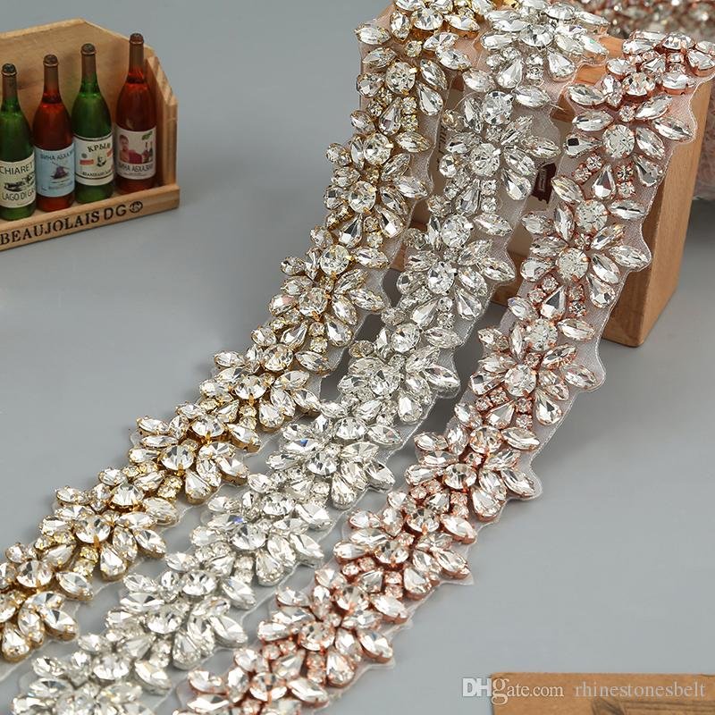 Popular Cyrstal Design Custom Rhinestone Trim Design Iron On Hot Fix Motif For Clothes