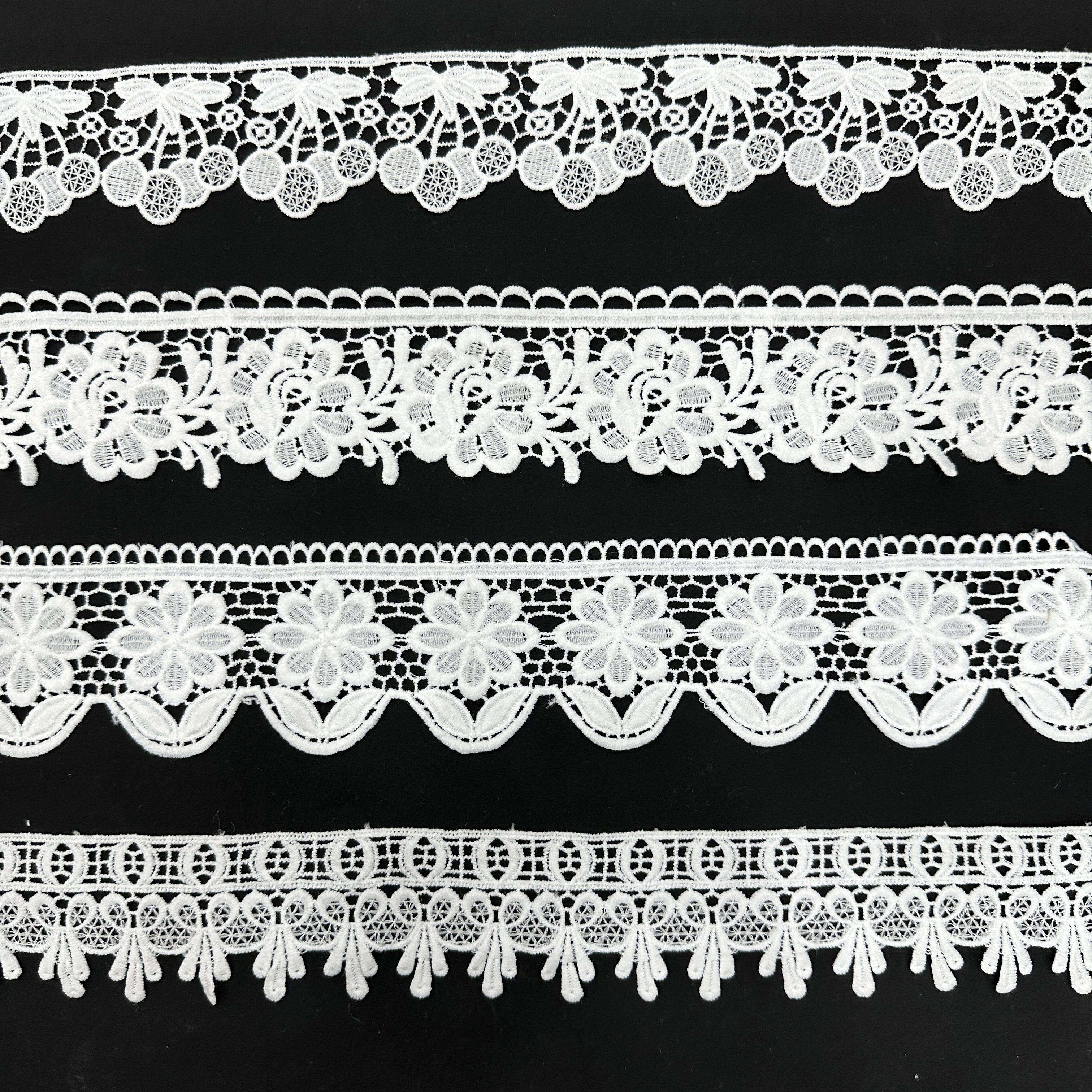 Free Samples Wholesale Hot Sale Embroidery Renda White Hollow Lace Fabric Trim For Wedding