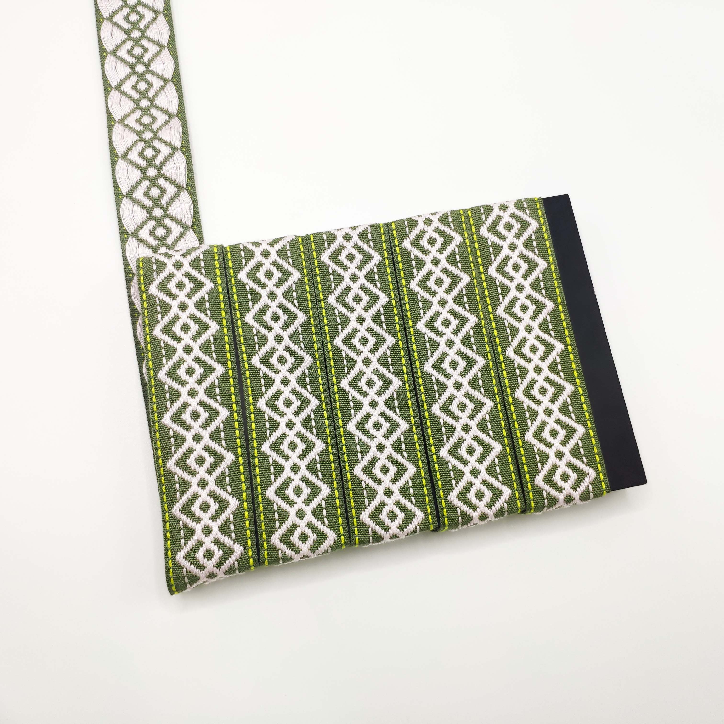 Factory Custom Jacquard Ribbon Webbing 100% PP Line Geometric Pattern Logo No Elastic Tape For Home Textiles