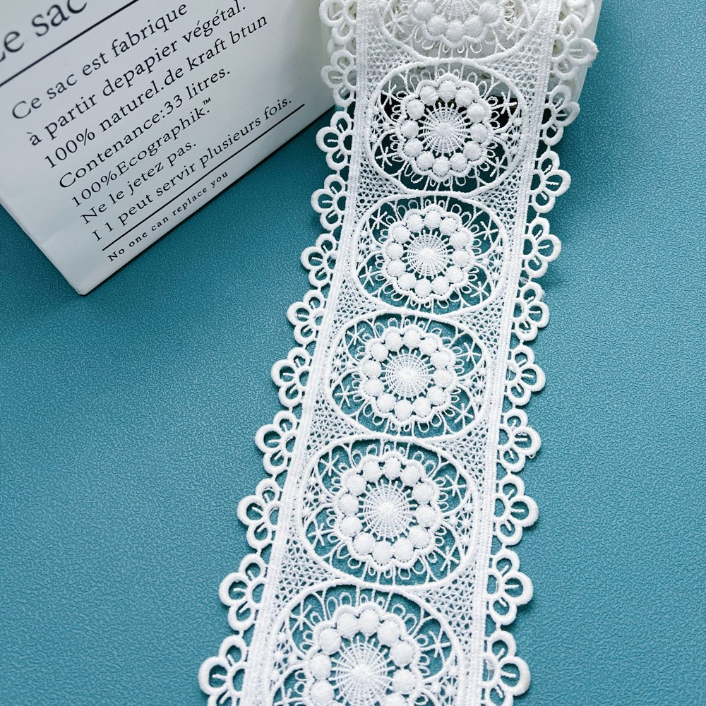 Chinese manufacturer Fashion wholesale hot selling polyester embroidery trim lace