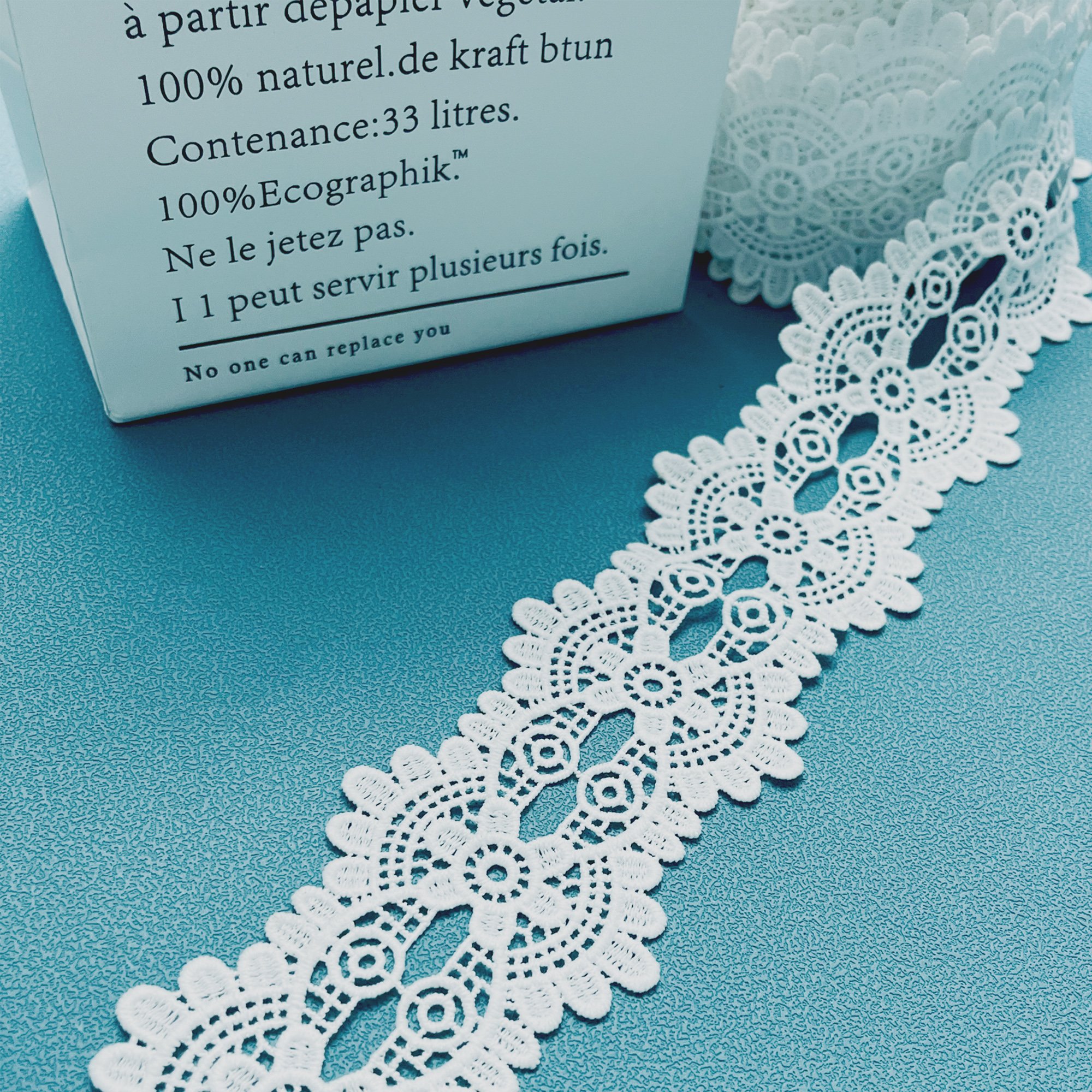 Chinese manufacturer Fashion wholesale hot selling polyester embroidery trim lace