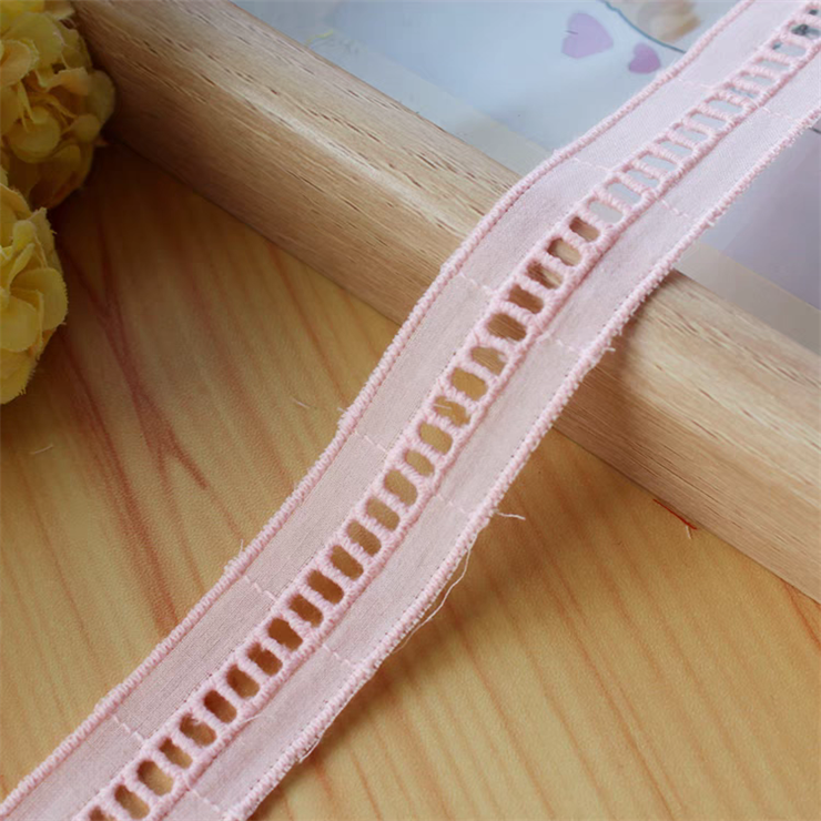 Hot selling 2.5cm cotton border lace use bride dress accessories decorative crafts sewing bride wedding patches