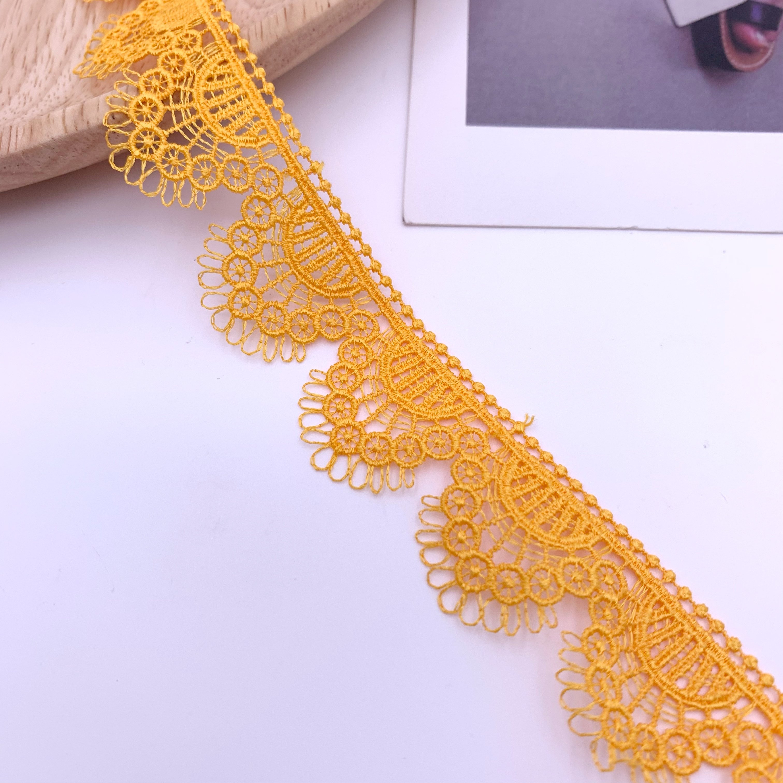 Hot Sale Luxury Colors Polyester Renda Garment Accessories Gpo Guipure Lace Trim