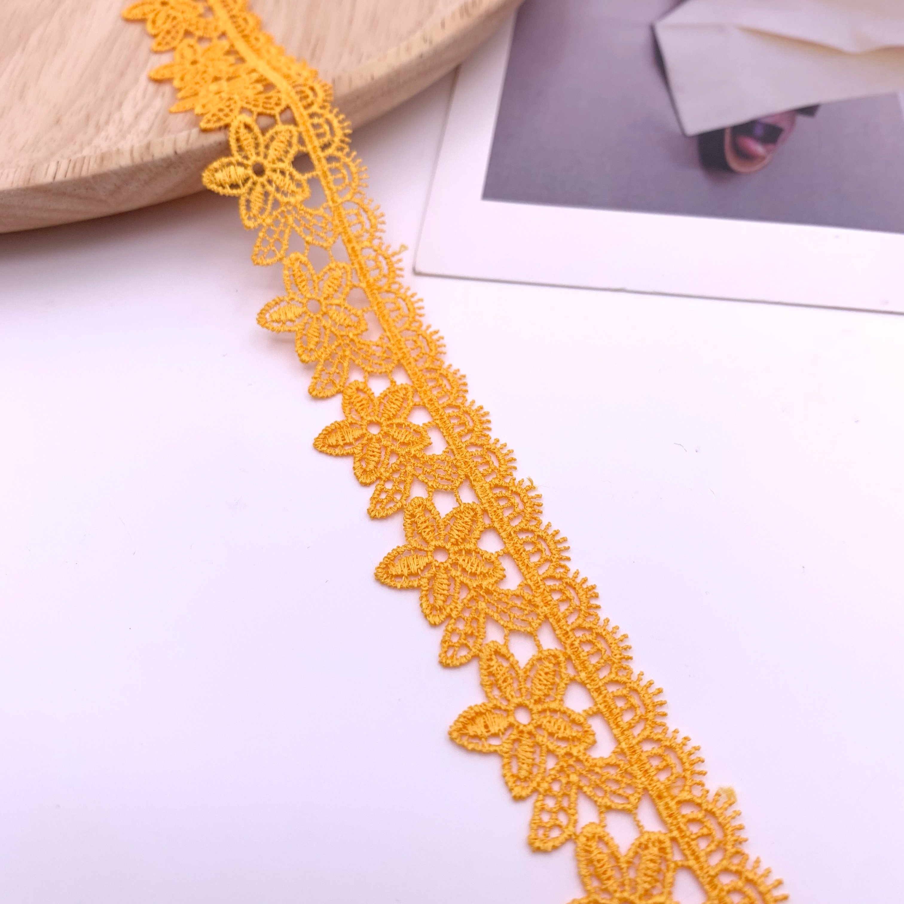 Hot Sale Luxury Colors Polyester Renda Garment Accessories Gpo Guipure Lace Trim