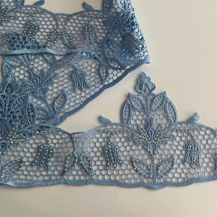 New Fashionable 16.5cm height rhinestone beaded guipure lace trim lace for fashion design lace baju kurung
