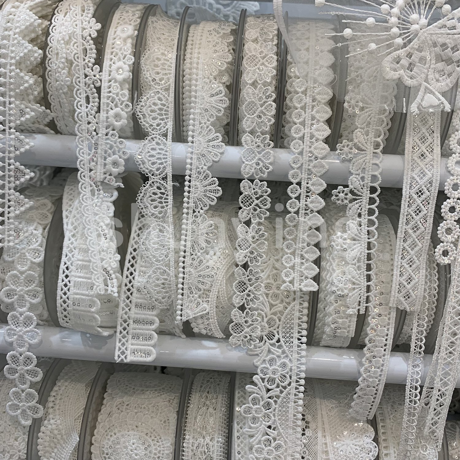 Wholesale Price Cotton White Fancy Shiny Lace Chemical Embroidery Sequin Milk Silk Lace Trim