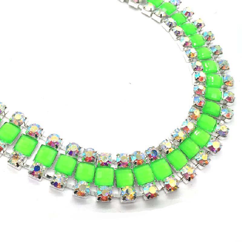 Customize Sewing Neon Green Crystal Rhinestone Beaded Gown Chain Trimmings for Garment Jewelry Decoration DIY Accessories