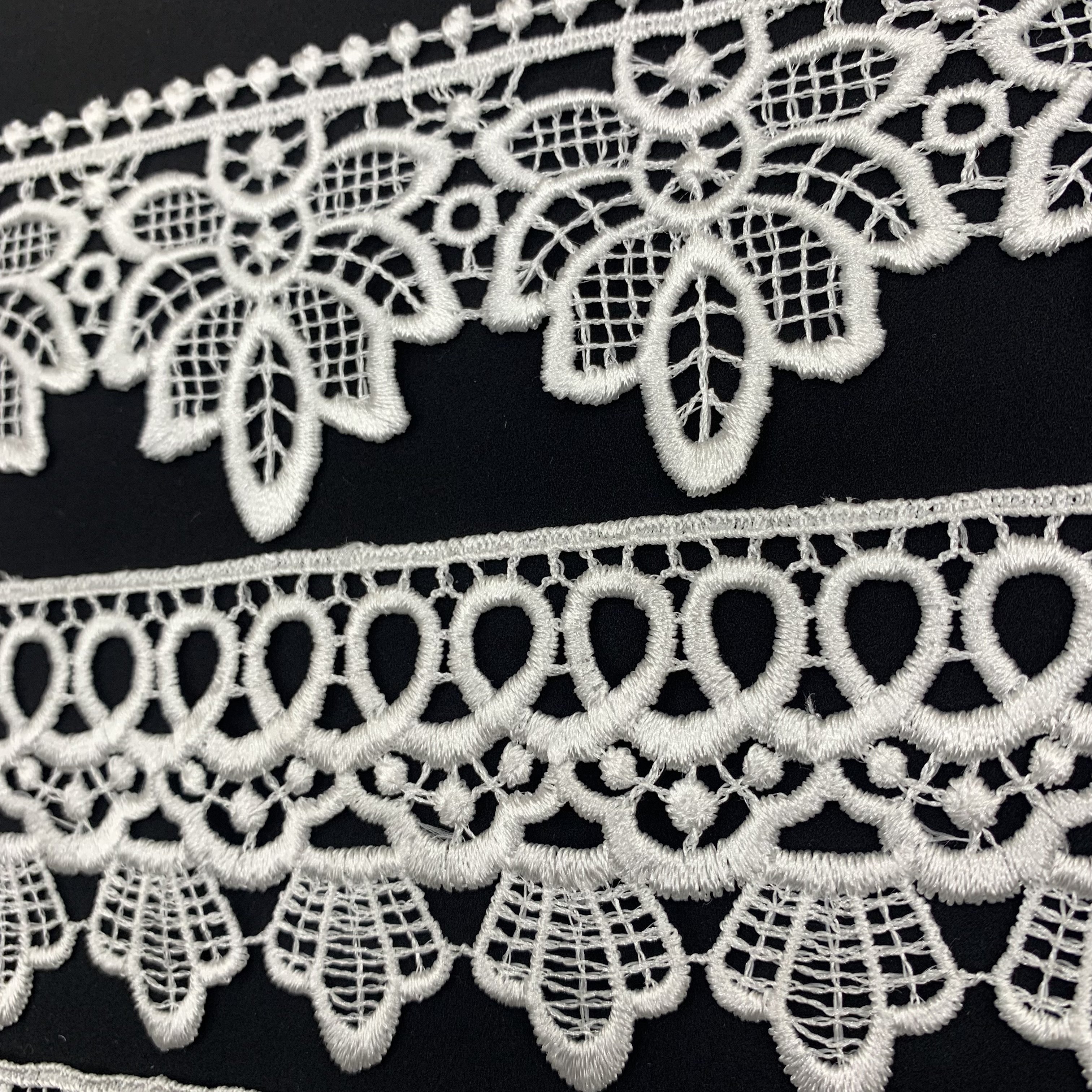 Wholesale French Wedding Fancy Renda Lace White Milk Silk Tulle Embroidery Flower Lace Fabric Trim For Lingerie