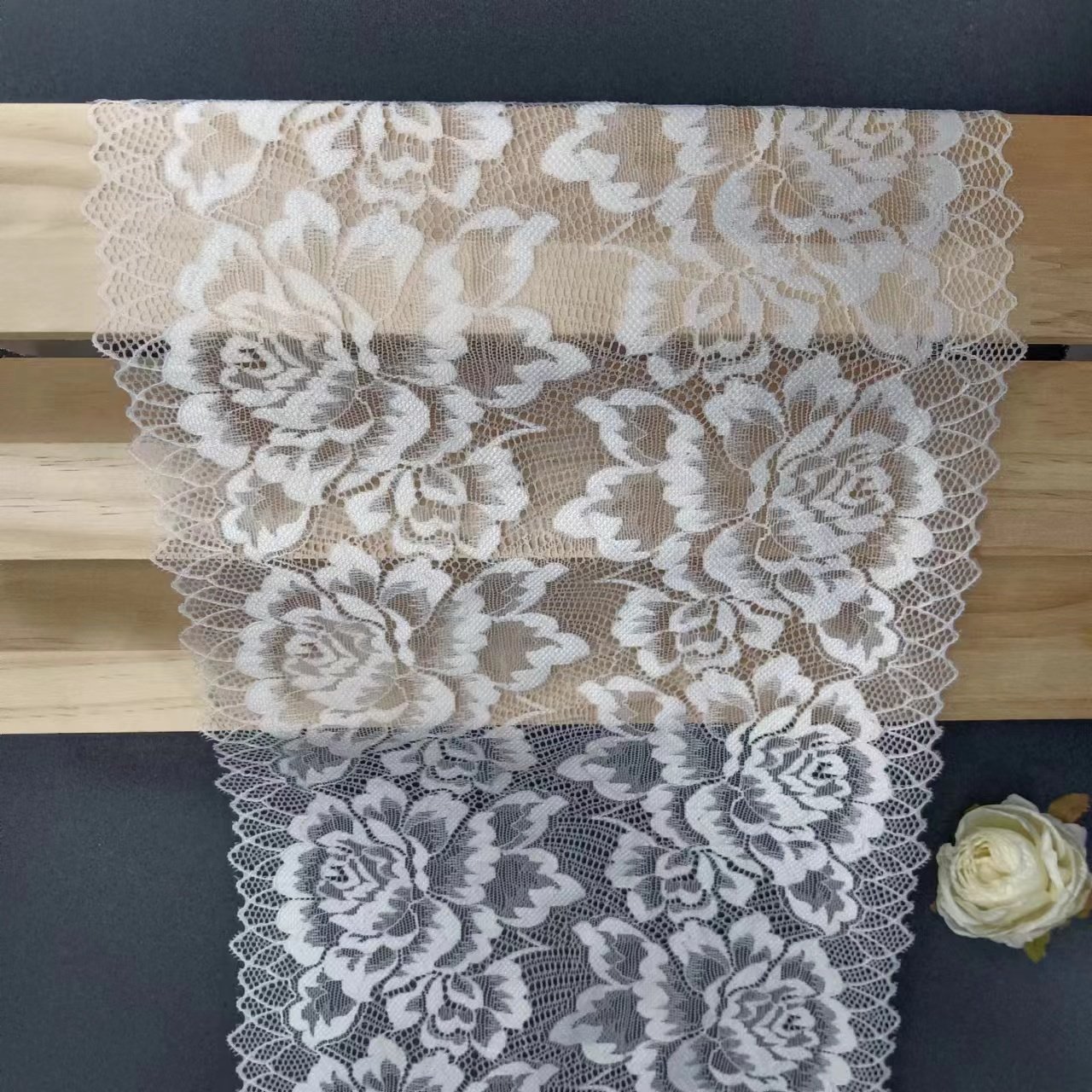 Custom White Voile Nylon Spandex Lace Tulle Elastic Roll Wedding Use Underwear Trim for Women's Bra