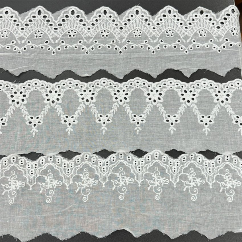 Fine woven cotton fabric carvend holes Trimming lace water soluble Embroidery border lace trim garment