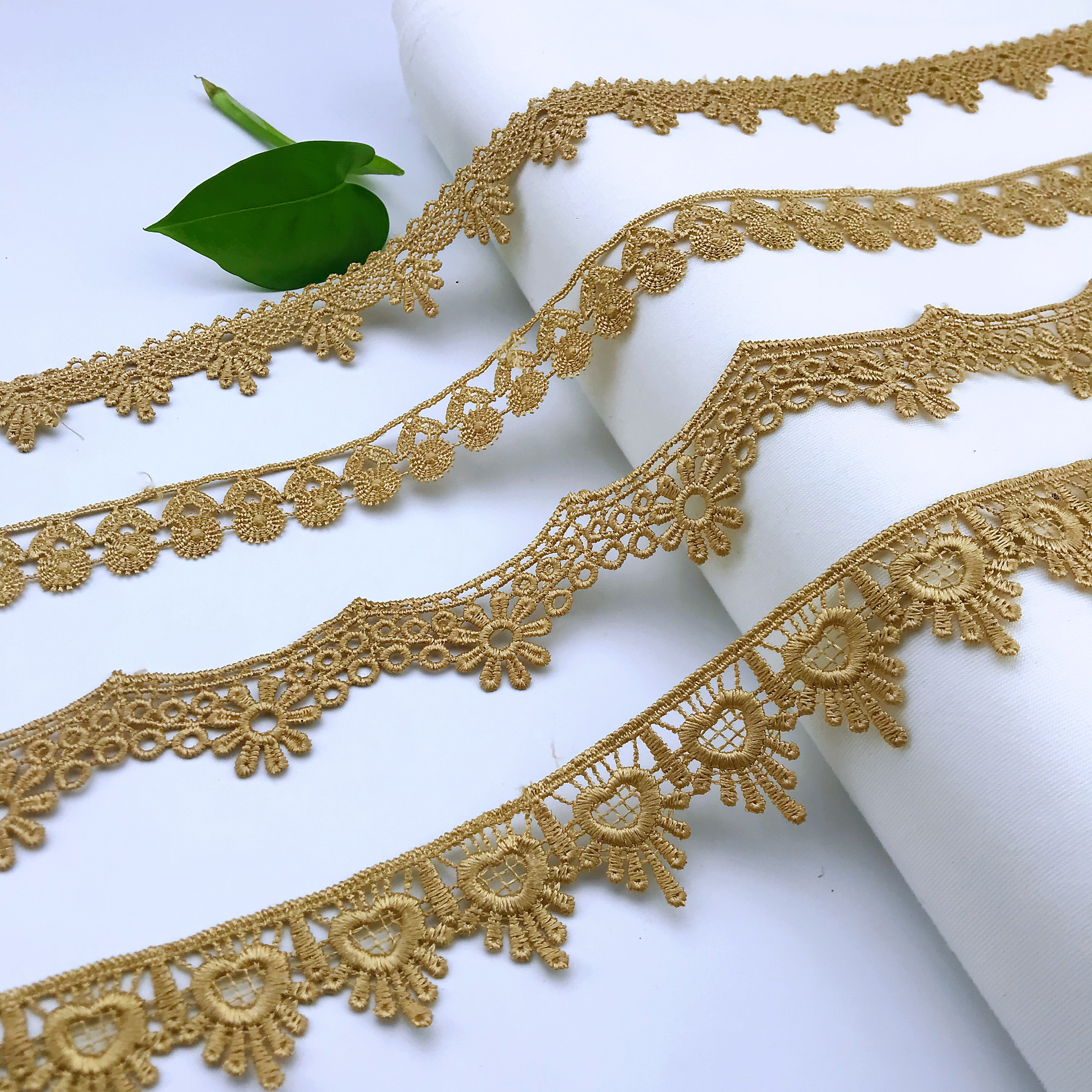 Soft hand feel 100% polyester lace fabric geometric crochet embroidery lace