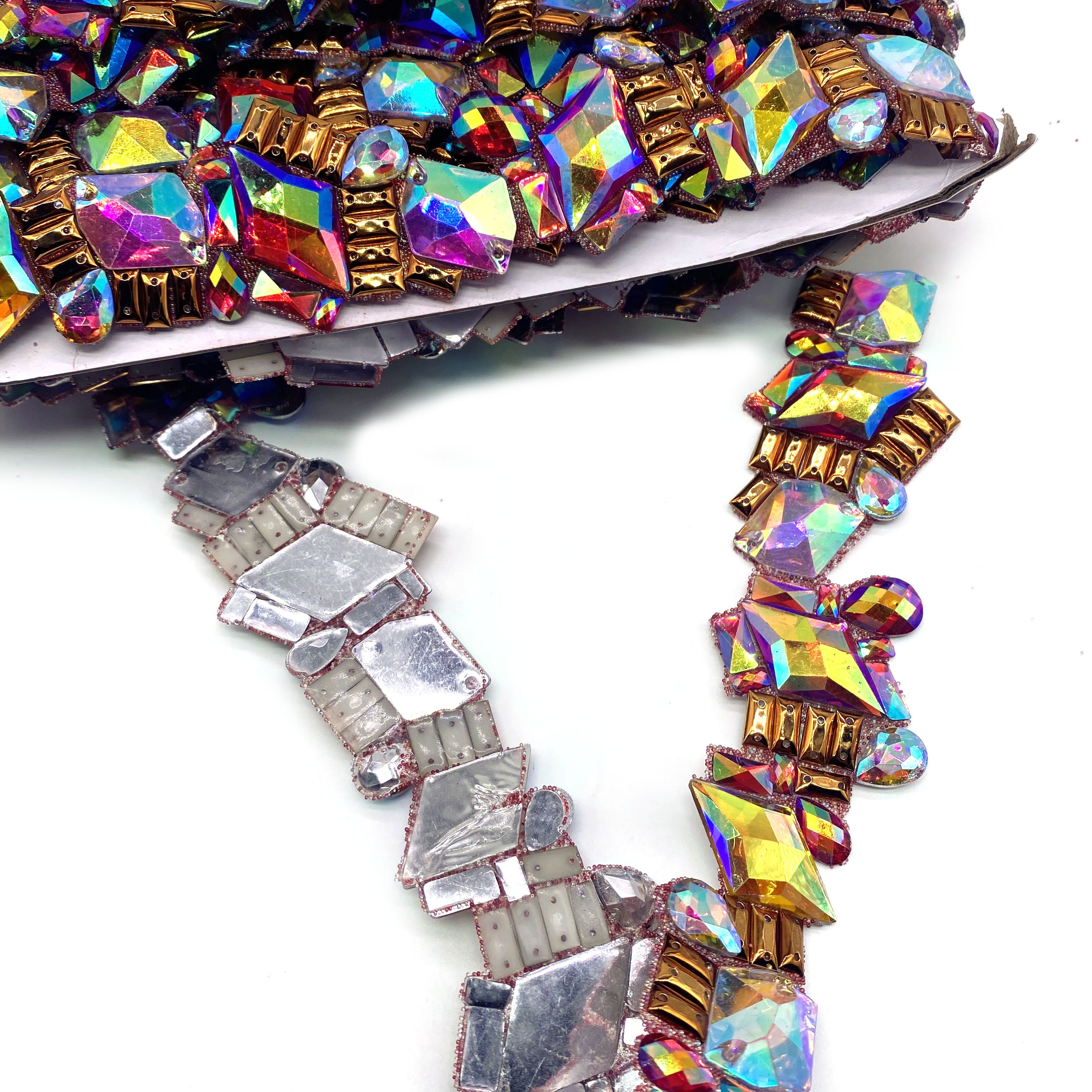 Customizable Resin AB Stone Applique Rhinestone Trimming for Carnival Costume Broadway Parties Shoes Garments Bags Clothes